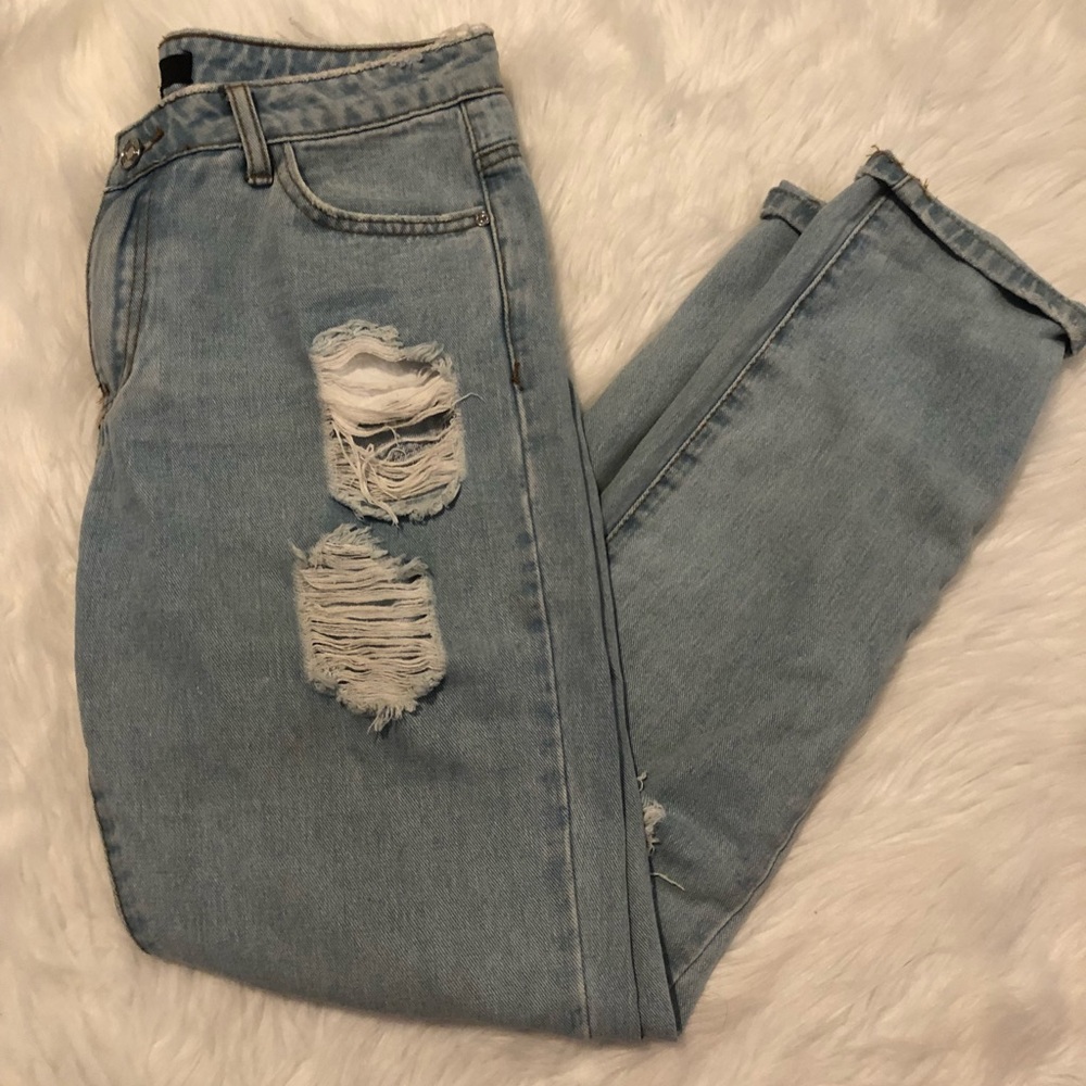 Light Wash High Rise Blue Jeans